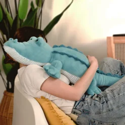 Histoire d'Ours Dans La Forêt Tropicale|Les Peluches Géantes^Crocodile peluche allongé - 60 cm