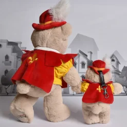 Histoire d'Ours Les Ours Et Cie^Peluche Ours porte-clé mousquetaire - Puy du Fou - 15 cm